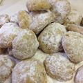 ともさっく's cooksnap of when they made 簡単！おいしい！スノーボールクッキー.
