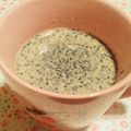 ＊とりこ＊'s cooksnap of when they made 【腸美人への道】きな粉黒ごま豆乳ドリンク.