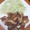 もっちぃ｡'s cooksnap of when they made 安価で超早☆豚バラとエリンギの炒め物☆.