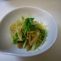 まほじょ's cooksnap of when they made ♣三つ葉となめたけの和え物♣.