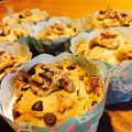kana5812's cooksnap of when they made ナッツとレーズンチョコの黒蜜マフィン.