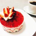 シルバ☆'s cooksnap of when they made 簡単☆きれいな苺のチーズケーキ.