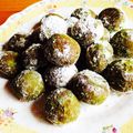 Mafumama's cooksnap of when they made たっぷりナッツの抹茶スノーボール.