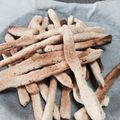 rikopesu's cooksnap of when they made 簡単☆コストコmixでグリッシーニ.