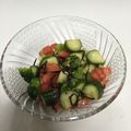 莉紅花's cooksnap of when they made 塩こぶ入り☆きゅうりとトマトのサラダ.
