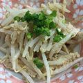 あまぽちゃ's cooksnap of when they made 鶏胸肉ともやしの胡麻あえ.