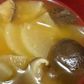 好き嫌い大王's cooksnap of when they made 大根と椎茸と葱の生姜胡麻味スープ.