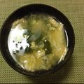まど姉かおりんこ's cooksnap of when they made 節約レタスの葉を使ったコンソメ卵スープ.