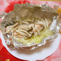 pitachan1's cooksnap of when they made 鮭ときのこのホイル焼き.