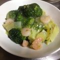 いとりんりん's cooksnap of when they made エビとブロッコリーの炒めもの.