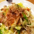 隠密同心's cooksnap of when they made 麺つゆで、簡単焼きうどん！.