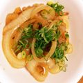 綾ばなな's cooksnap of when they made 簡単おかず♪玉葱のソテー.