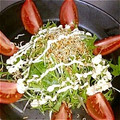 azusonomi's cooksnap of when they made 水菜と大根としらすのサラダ.