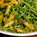 ｼｮｺﾗ⌒☆'s cooksnap of when they made ∽∽トウミョウとちくわのサラダ∽∽.