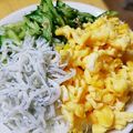 omiso's cooksnap of when they made こどものしらす丼（三色丼）.