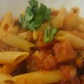 モモビション's cooksnap of when they made バジルとベーコンのトマトソースパスタ.