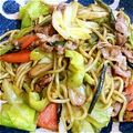 きらきらひかる☆'s cooksnap of when they made ♪お手軽焼きそば♪オイスターソース味.