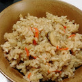 あおたんたん＊'s cooksnap of when they made 鷄ごぼう炊き込みごはん簡単.