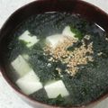サーフブレイド's cooksnap of when they made ワカメと豆腐のスープ.
