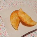 ＊とりこ＊'s cooksnap of when they made 餃子の皮で♪チーズのパリパリ包み揚げ★.