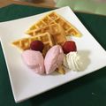 greentable's cooksnap of when they made HMで、ふんわりサクサクワッフル.