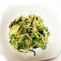 ワタアメ12's cooksnap of when they made ◆簡単副菜♡大根と水菜のごま昆布和え◆.