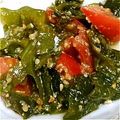 nisiyan's cooksnap of when they made 亜麻仁油でトマトと生わかめの胡麻サラダ.