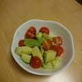 ＊なし＊'s cooksnap of when they made アボカドとトマトの彩りサラダ.