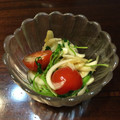 亜久里's cooksnap of when they made 超簡単♩新玉ねぎと豆苗のサラダ.