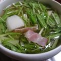 みい５２１２'s cooksnap of when they made ほっこり♪里芋ベーコンの水菜スープ.