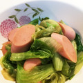 ＨｉｃｃｏＮ's cooksnap of when they made 簡単♬レタスと魚肉ソーセージの炒めもの.