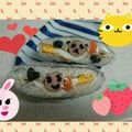 しーちゃんママ11's cooksnap of when they made ウインナソーセージ3兄弟おにぎらず☆.