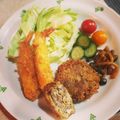 ありモン's cooksnap of when they made ハンバーグリメイクかさましキャベツメンチ.