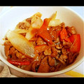 Johnsuke's cooksnap of when they made 玉ねぎと豚こまの甘味噌炒め丼.