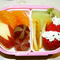 ♡ひな祭り♡'s cooksnap of when they made 簡単かわいい♡ぶどうの飾り切り.
