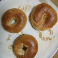 urabetch's cooksnap of when they made チーズとベーコン入りベーグル❥★✡✩.