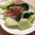 makiko26's cooksnap of when they made 摘果メロンと生ハムのサラダ.