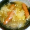 ７２３'s cooksnap of when they made 白菜とソーセージのコンソメ煮.