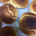 Saki5555's cooksnap of when they made ダッチブレッドのチーズフォンジュ.