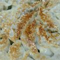kayochi516's cooksnap of when they made 白菜キャベツ青葱ヘルシー♪グリーン餃子.