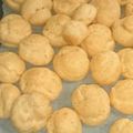 あやとろ's cooksnap of when they made 簡単♪プチシュークリーム.
