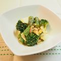 バカリャウ's cooksnap of when they made ゆで卵とアスパラとカニかまのサラダ.