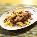 とりさん♡'s cooksnap of when they made 茸のベーコンと炒り卵のレモンバター炒め♪.