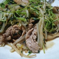 りぃかめ's cooksnap of when they made 豚肉と豆苗ともやしのオイスター炒め.