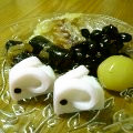 コディバ's cooksnap of when they made おせちかまぼこの羊飾り切り.