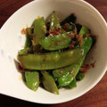 twママ's cooksnap of when they made きぬさやのおかか炒め.