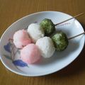 黄色いワーゲン's cooksnap of when they made ひな祭りに♪三色団子風おにぎり.