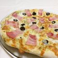 赤い電話's cooksnap of when they made ジェノベーゼピザ 覚書 1.