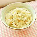 あやちん０８１６'s cooksnap of when they made 塩昆布としらすの炊き込みご飯.