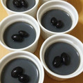 ゆうう♡'s cooksnap of when they made 黒豆の煮汁活用＊寒天で！黒豆プリン.